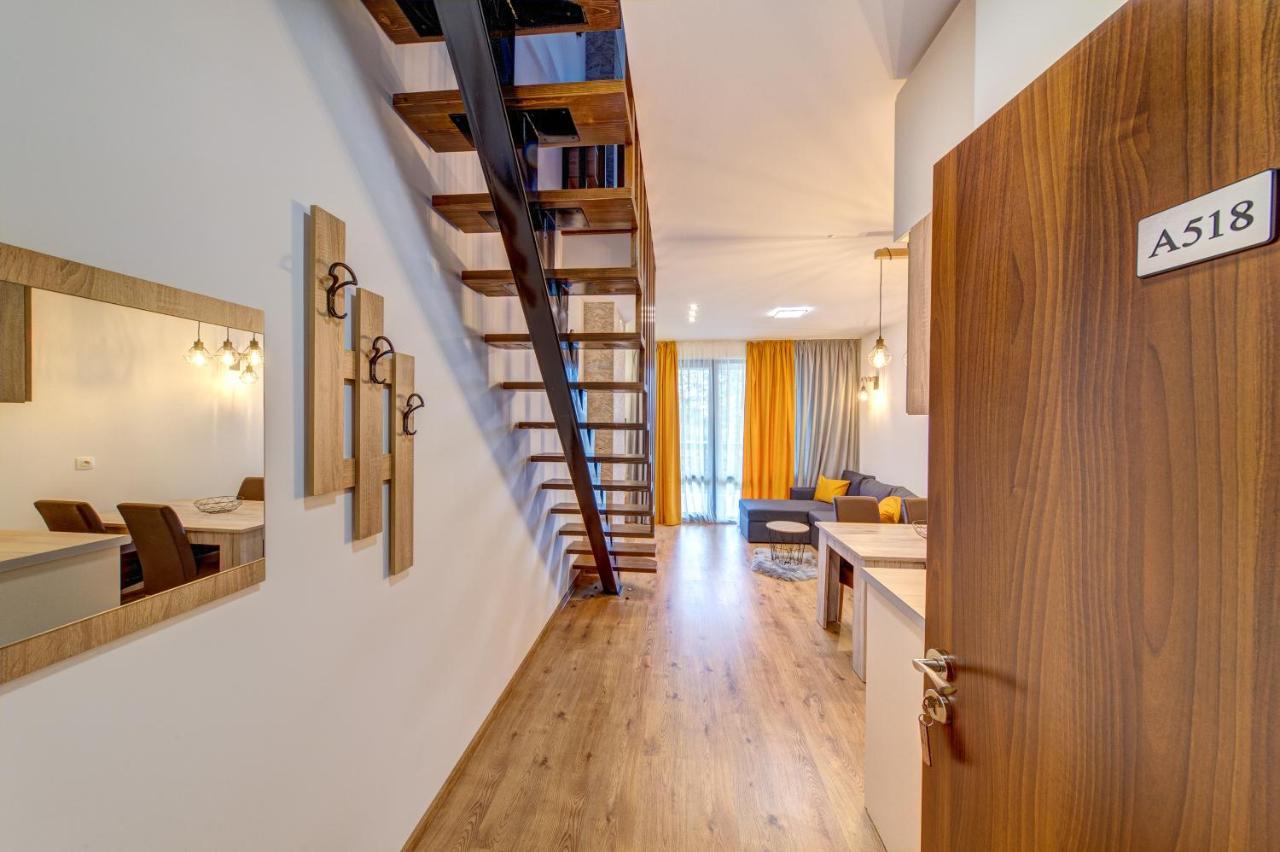 Skyday Penthouse Deluxe At Oak Residence Szmoljan Kültér fotó