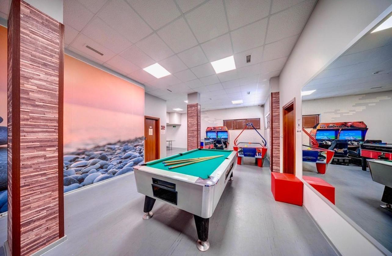Skyday Penthouse Deluxe At Oak Residence Szmoljan Kültér fotó